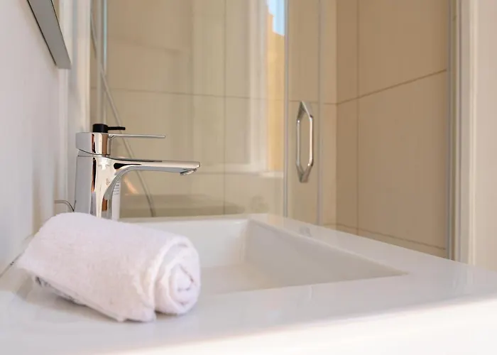 Renove Hyper Centre- Daire